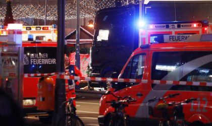 Un camion fonce sur un marché à Berlin : plusieurs morts